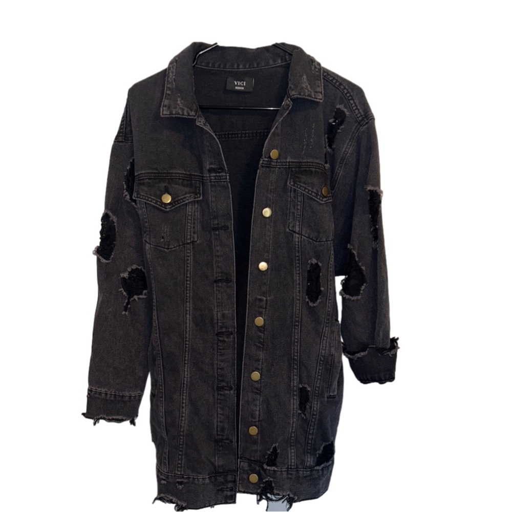Vici Black Oversized Distressed Denim Jacket